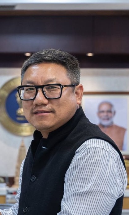 Shri Sonam Chombay
